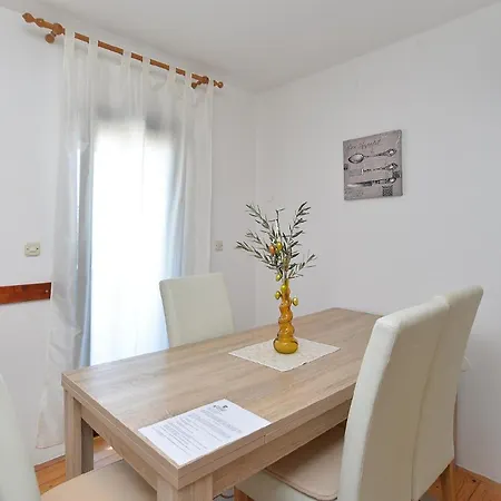 Fuer 5 Personen Ca 65 Qm In Fazana, Istrien Istrische Riviera Fažana
