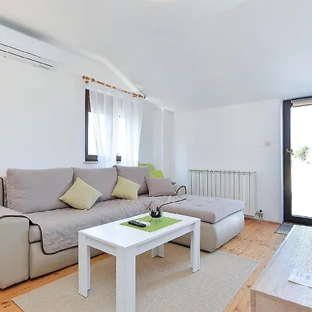 Fuer 5 Personen Ca 65 Qm In Fazana, Istrien Istrische Riviera Apartament